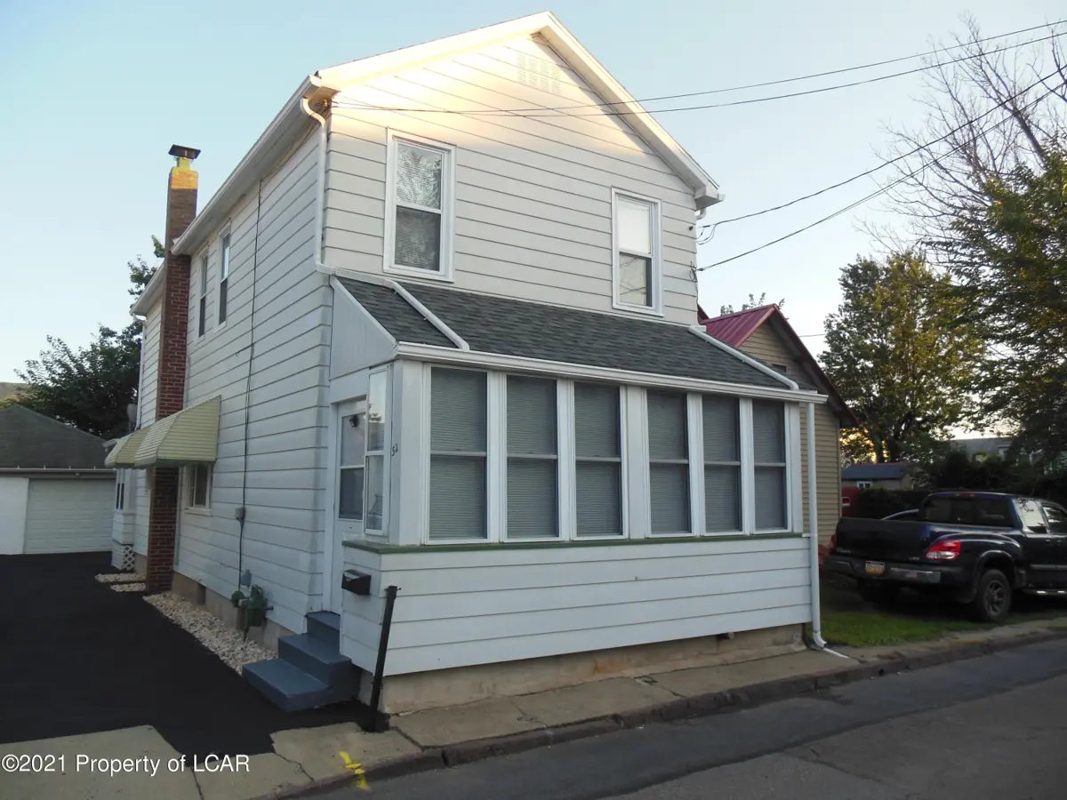 52 Sylvanus Street, Wilkes-Barre in Wilkes-Barre