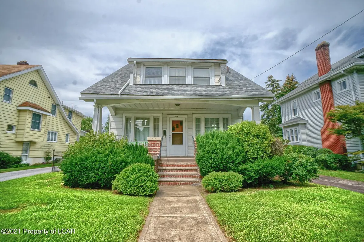 574 Warren Avenue, Kingston in Kingston