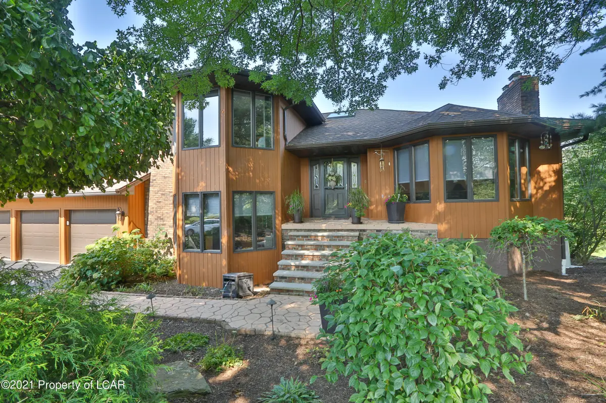 126 Upper Demunds Road, Dallas in Dallas