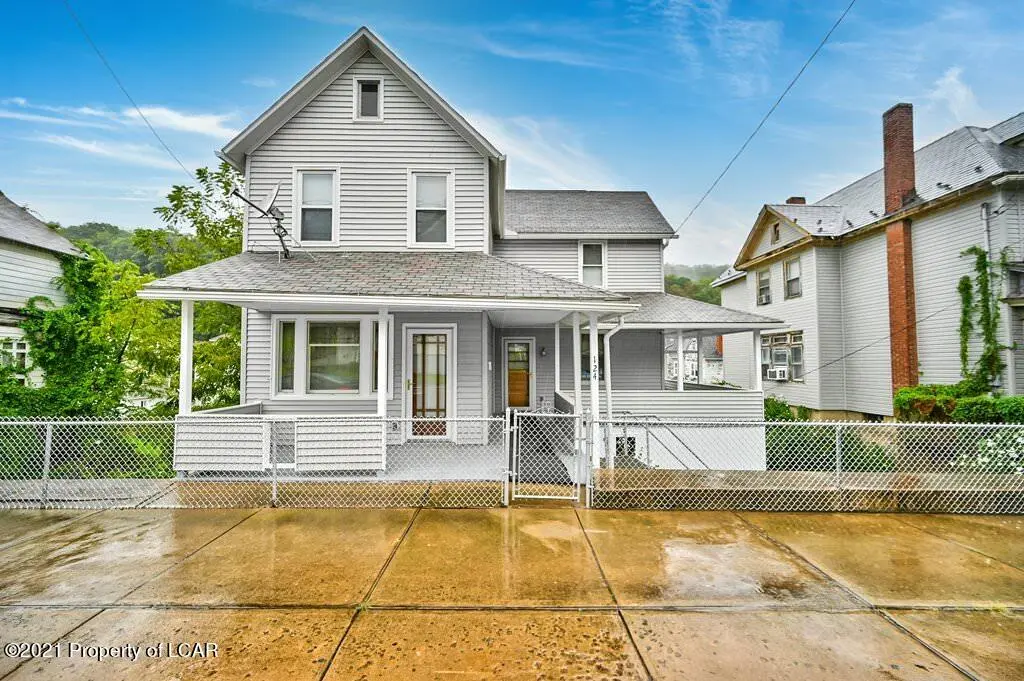 124 W Main Street, Glen Lyon in Glen Lyon