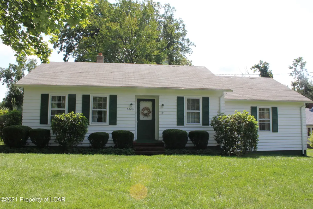 3889 Blytheburn Road, Mountain Top in Mountain Top