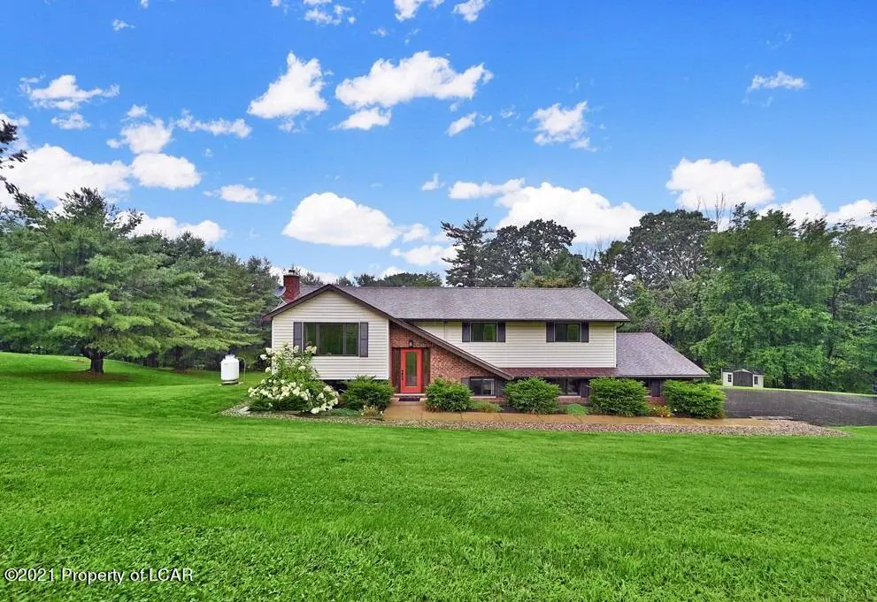 2 Marilyn Drive, Shavertown in Shavertown