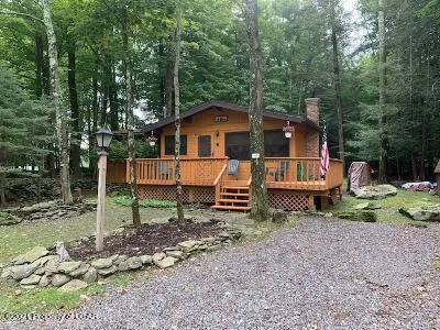 147 Black Bear Road, Lake Ariel in Lake Ariel