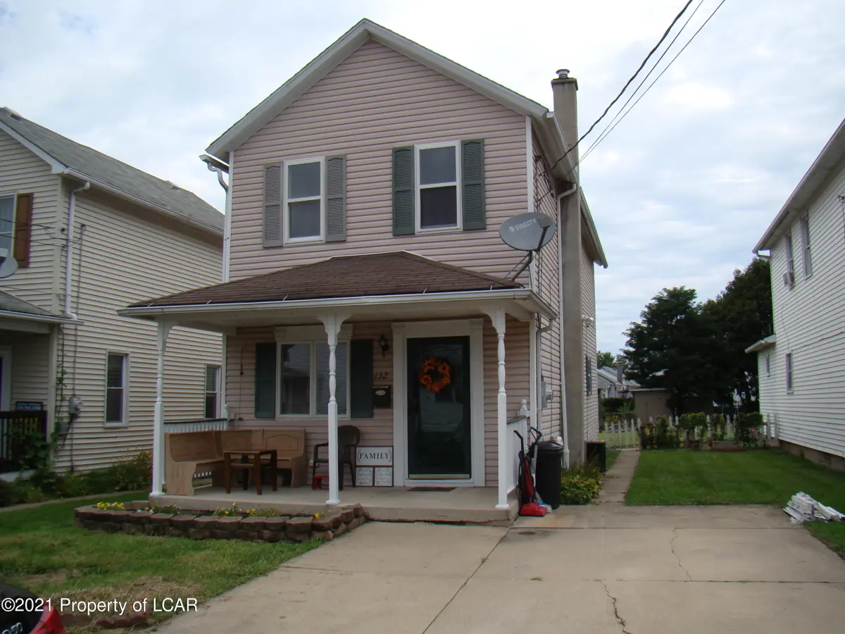 132 Grant Street, Exeter in Exeter