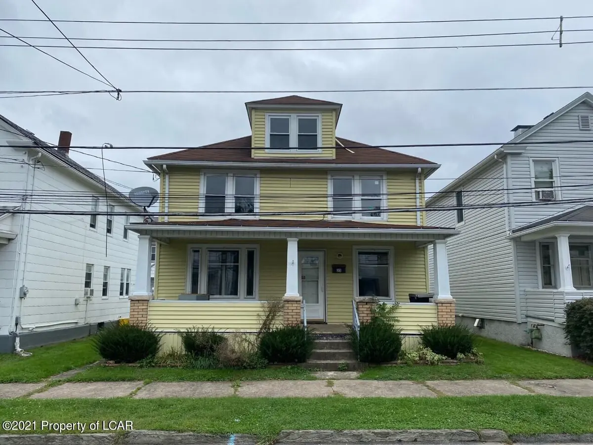 35 Center Street, Hanover Township in Hanover Township