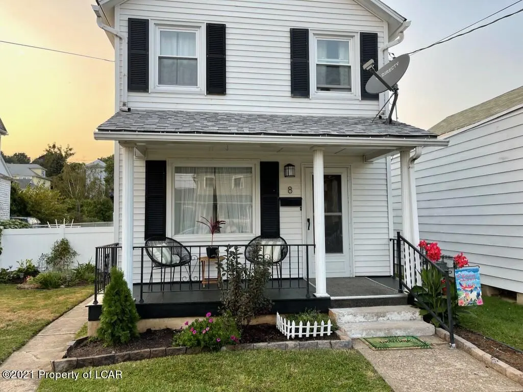 8 Korn Street, Kingston in Kingston