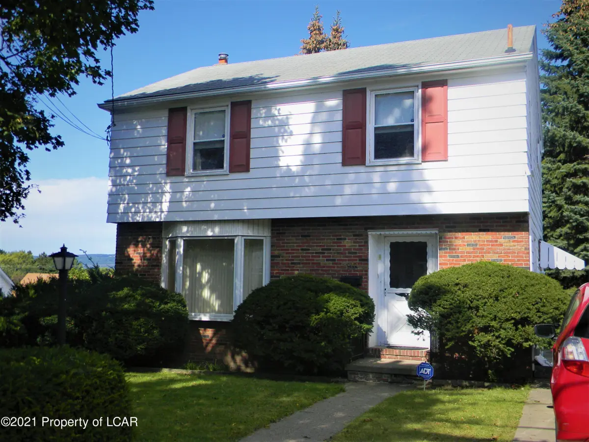 261 S Meade Street, Wilkes-Barre in Wilkes-Barre