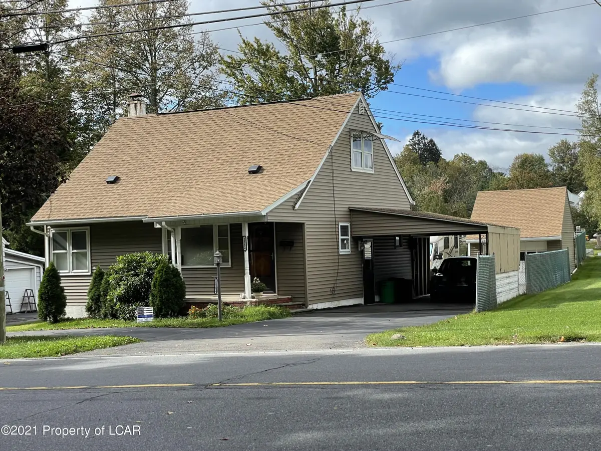 2562 State Route 309 Hwy., Dallas Township in Dallas Township