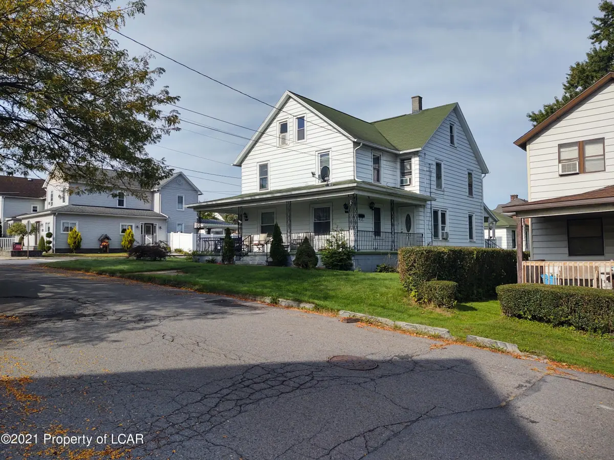 153 TOMPKINS Street, Pittston in Pittston