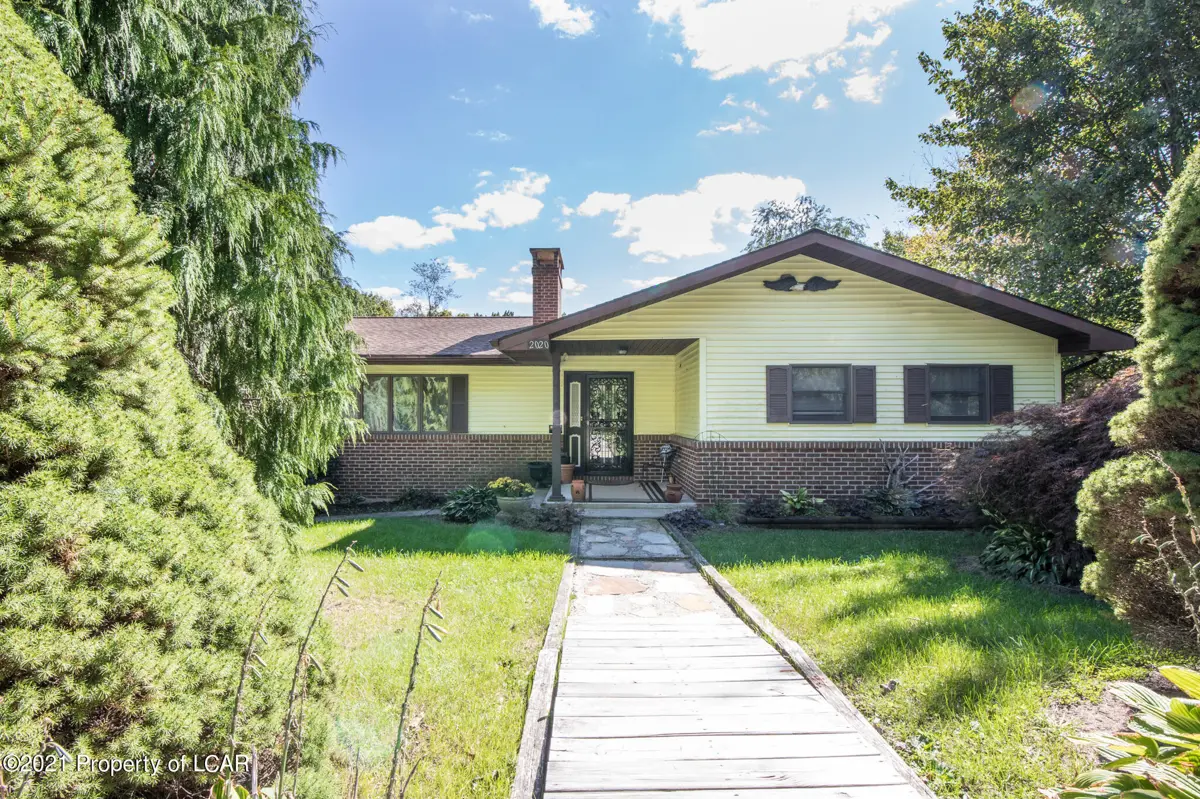 2020 Evergreen Drive, Tamaqua in Tamaqua