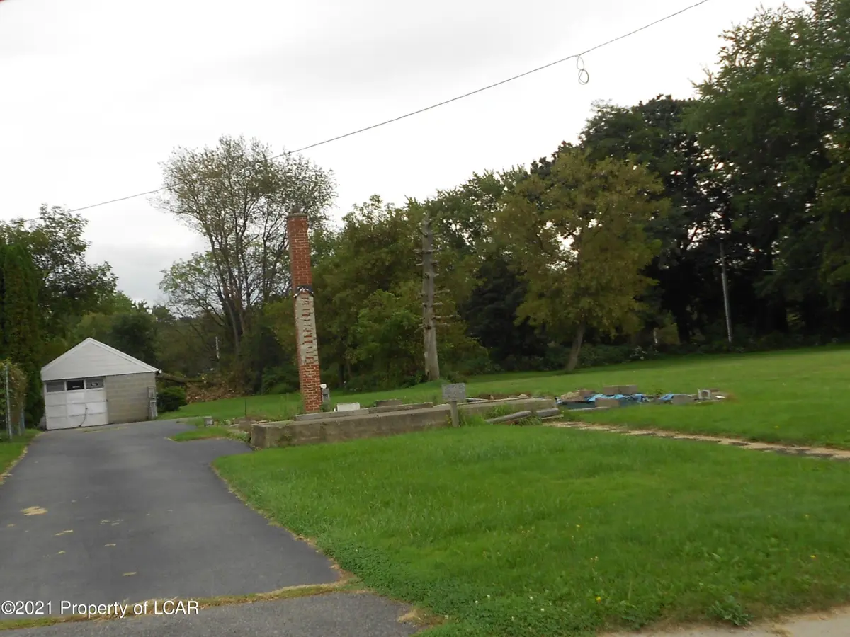 1663 River Road, Jenkins Township in Jenkins Township