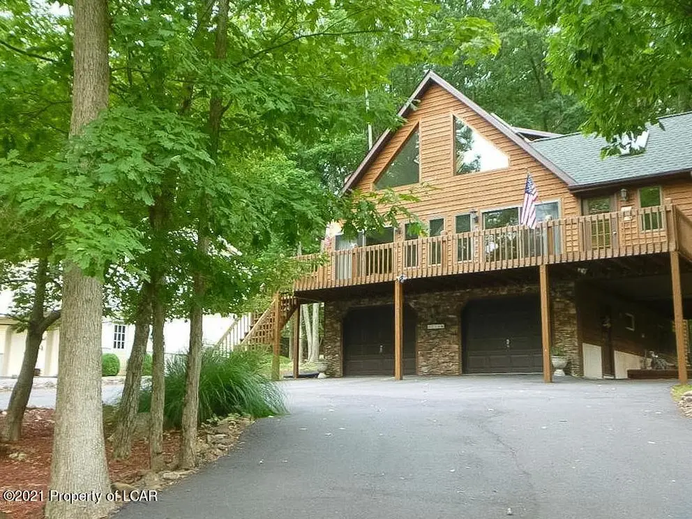 216 Buck Ridge Drive, Drums in Drums