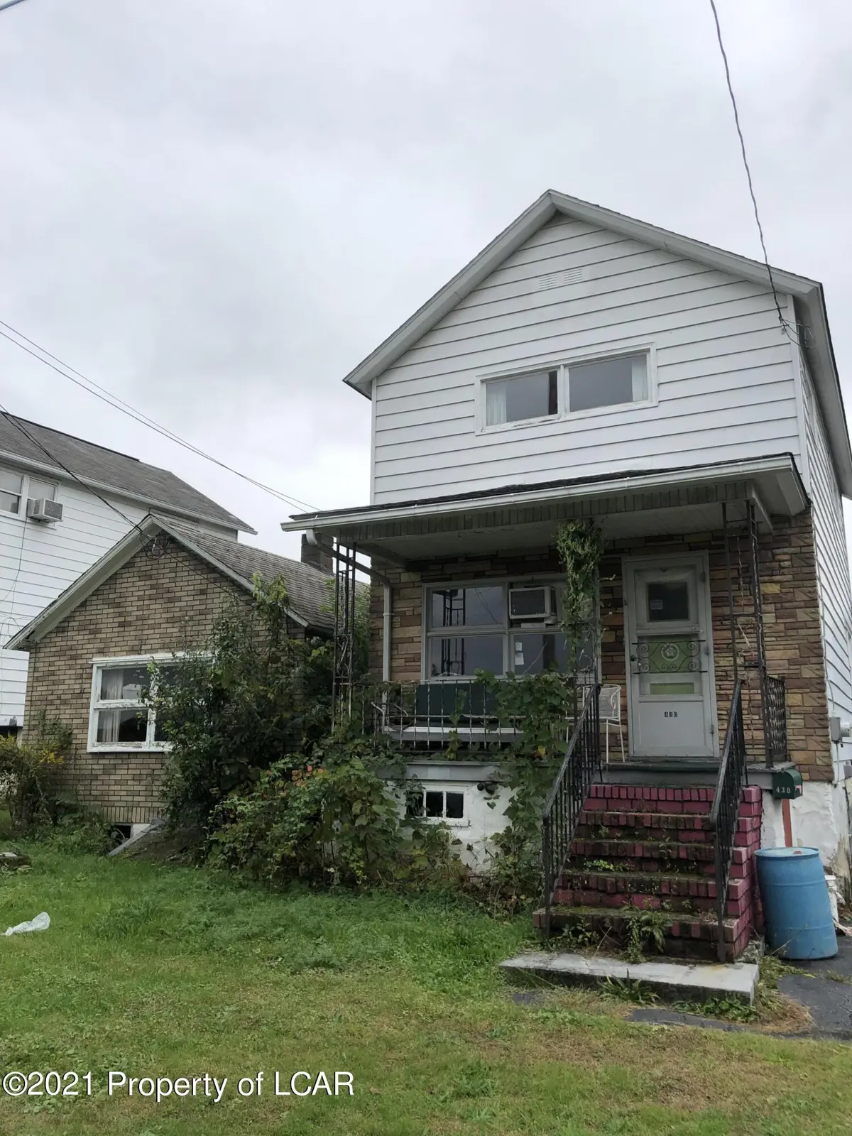 430 Wyoming Avenue, Dupont in Dupont