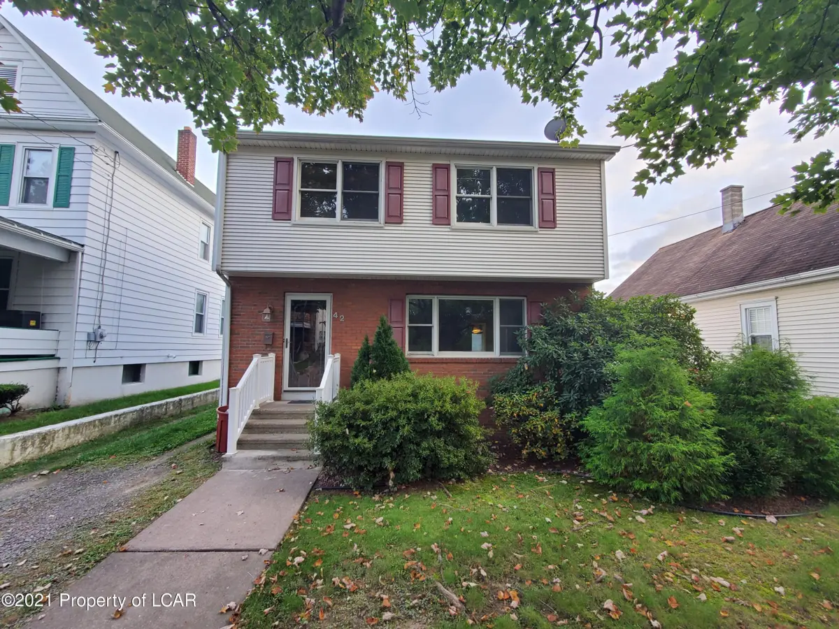 42 S Atherton Avenue, Kingston in Kingston