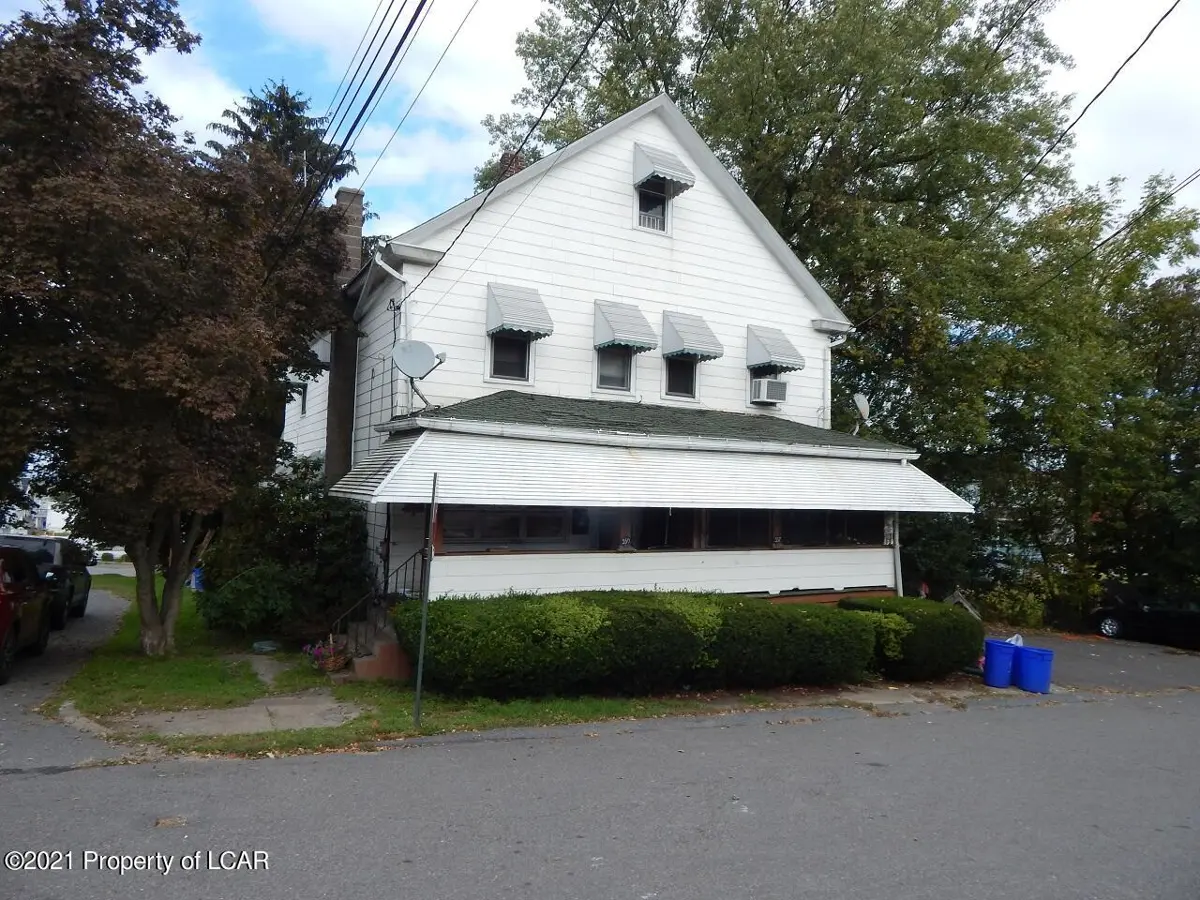 557 Garfield Street, Edwardsville in Edwardsville