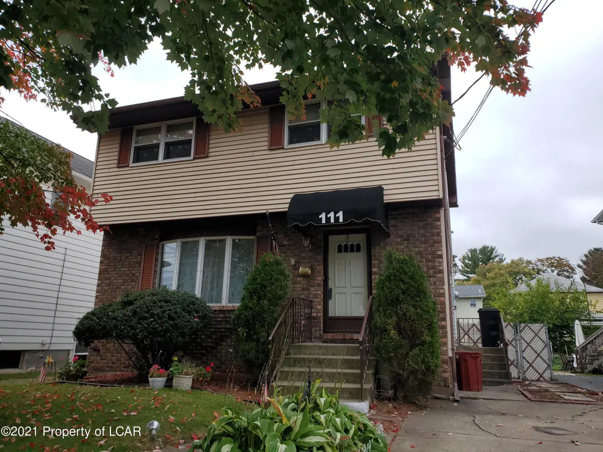 111 Second Avenue, Kingston in Kingston