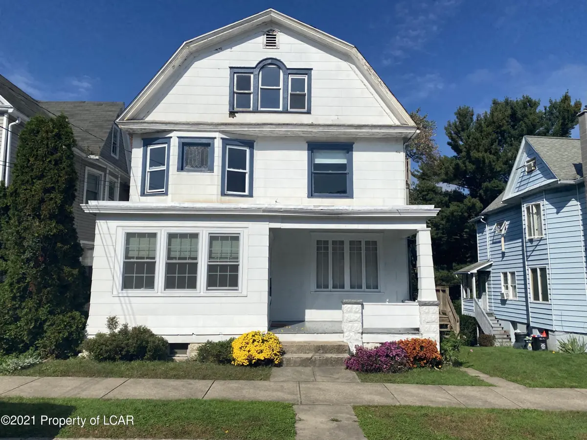 284 New Hancock Street, Wilkes-Barre in Wilkes-Barre