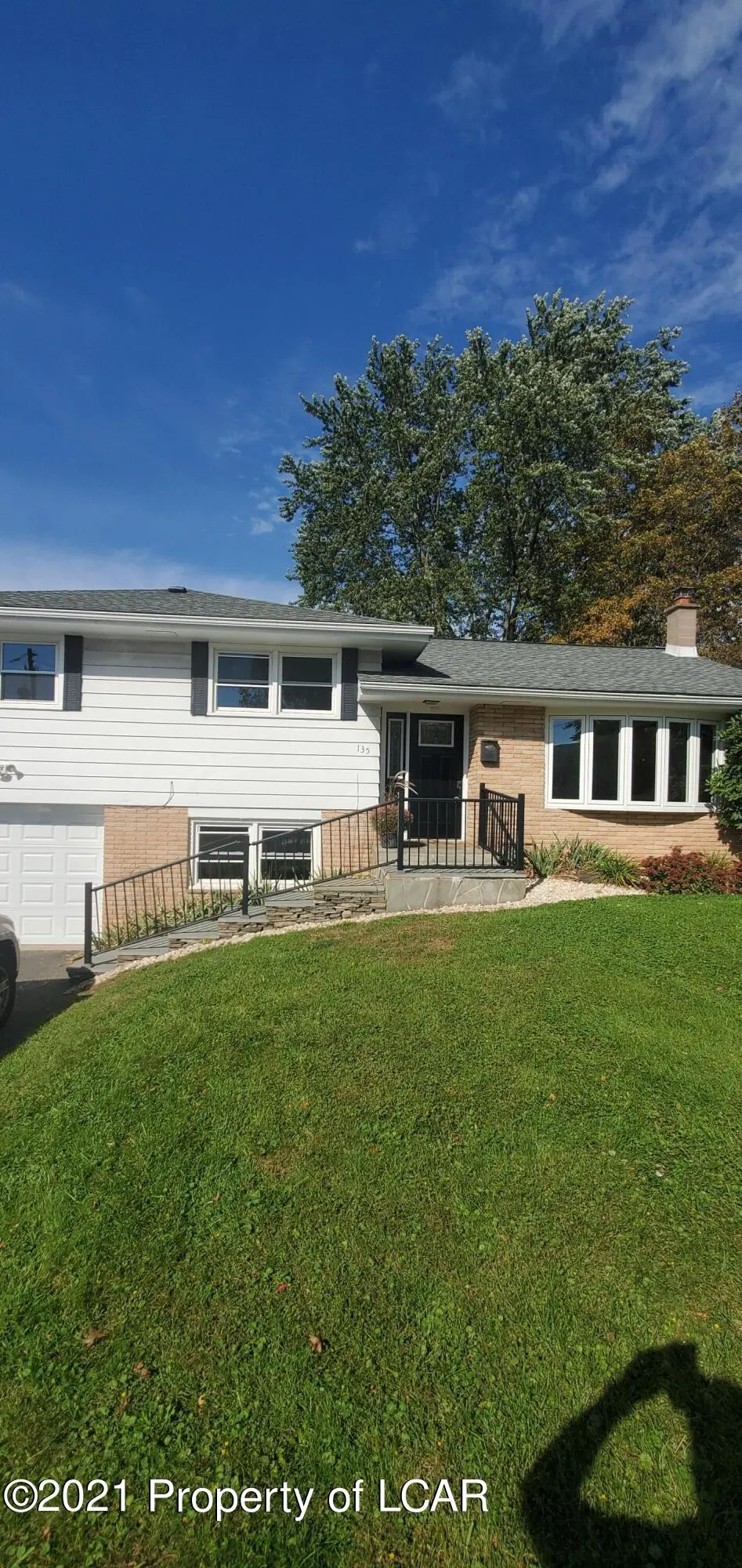 135 parkwood Avenue, Clarks Summit in Clarks Summit