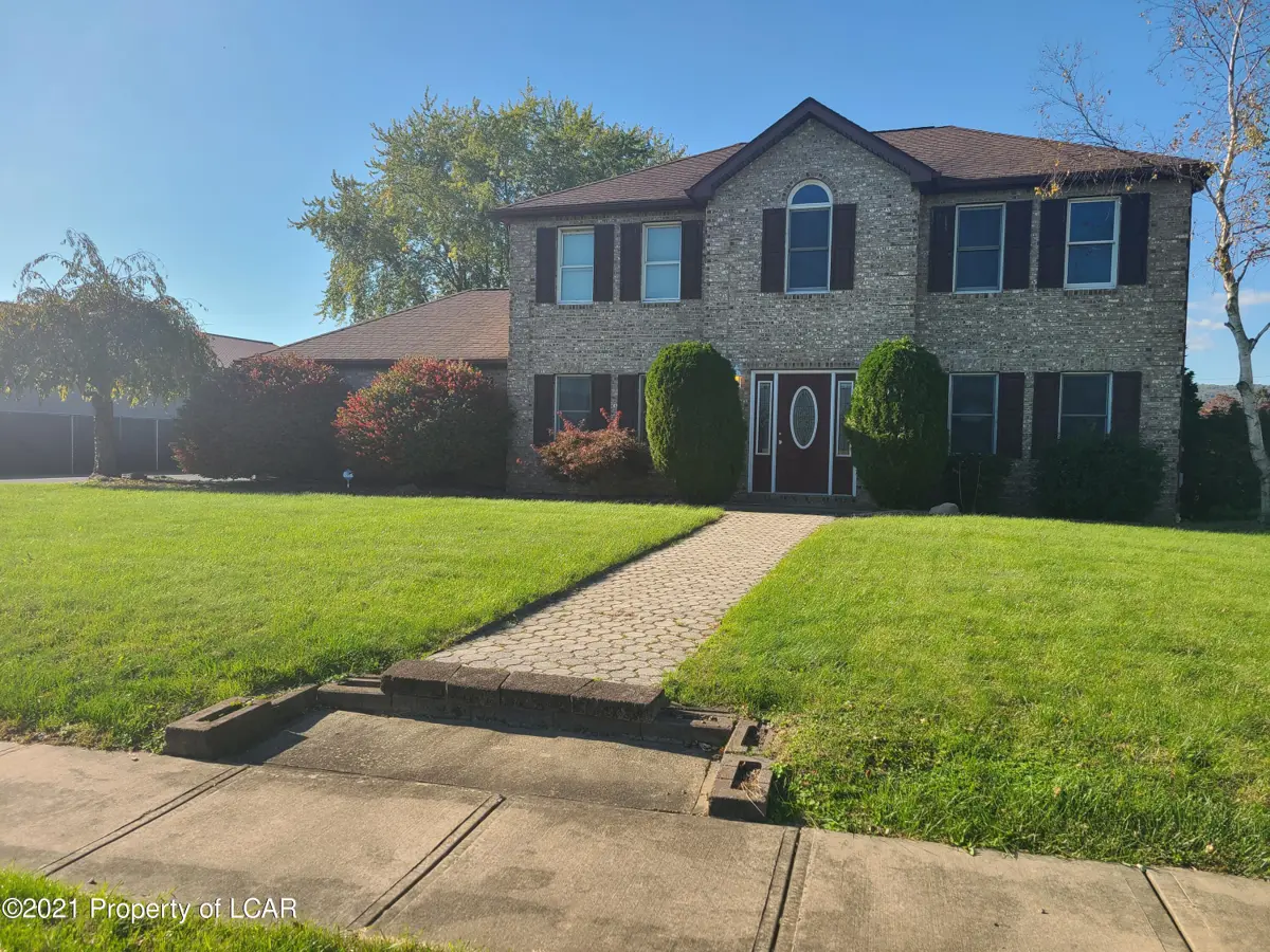 445 Plymouth Avenue, Hanover Township in Hanover Township