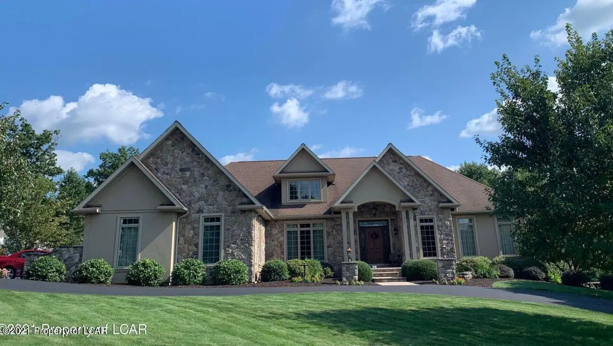 107 Wakefield Road, Shavertown in Shavertown