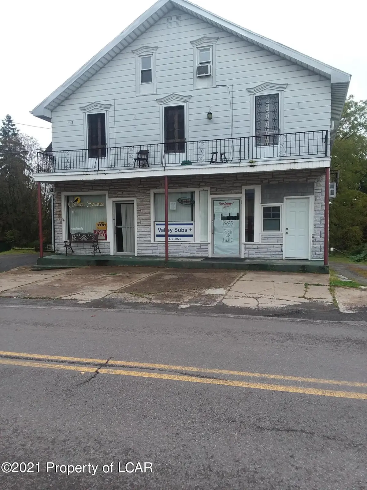 5355 Main Road, Sweet Valley in Sweet Valley