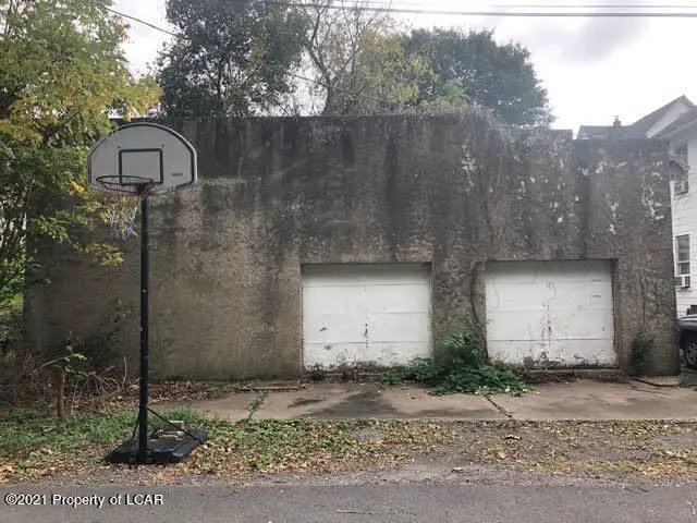200 Adj Short Street, Edwardsville in Edwardsville