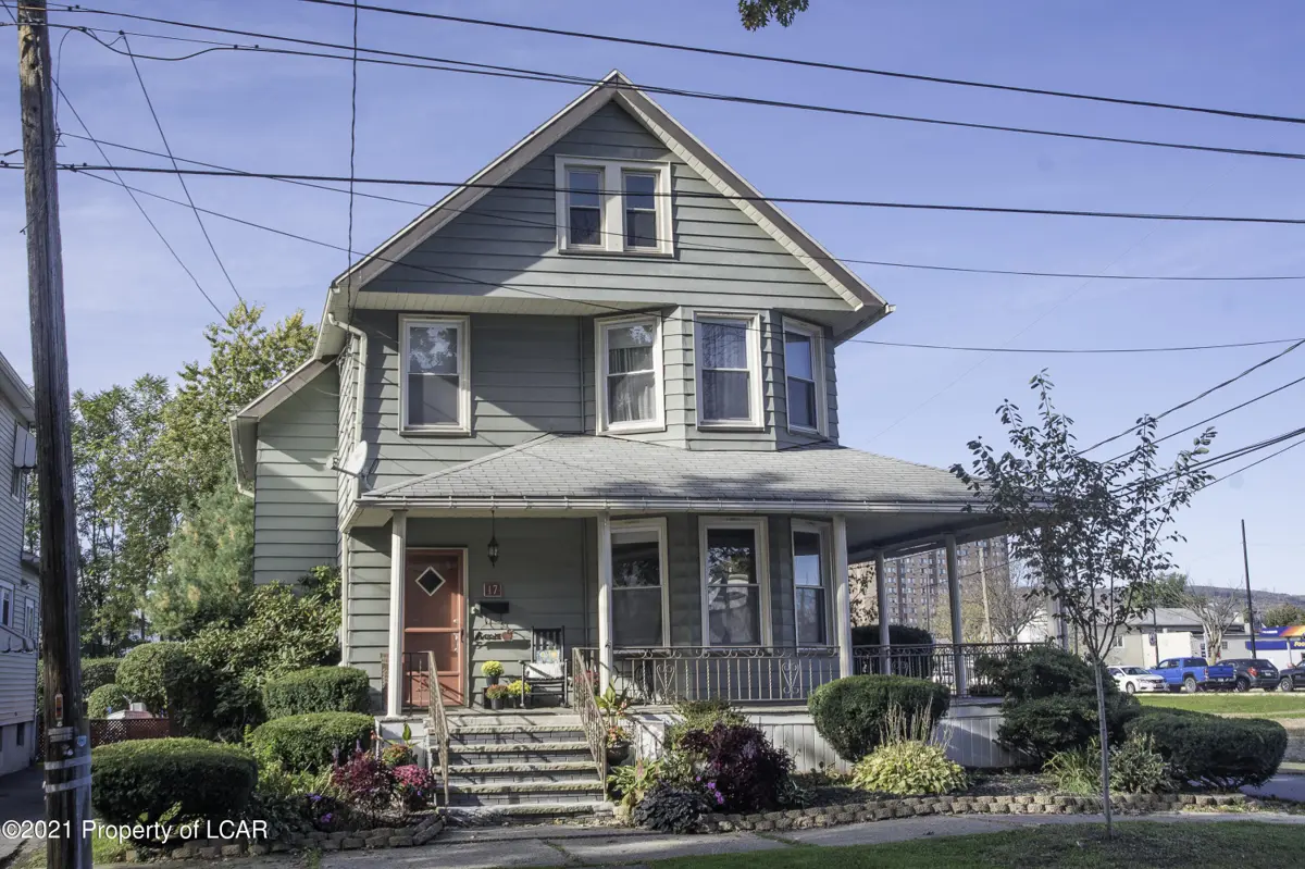 17 S Landon Avenue, Kingston in Kingston