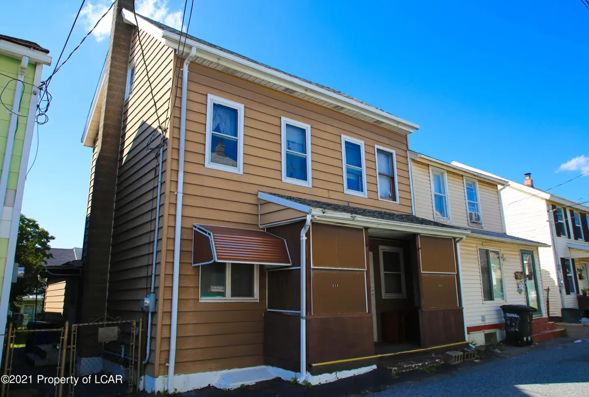 212-214 S Bennett Court, Hazleton in Hazleton