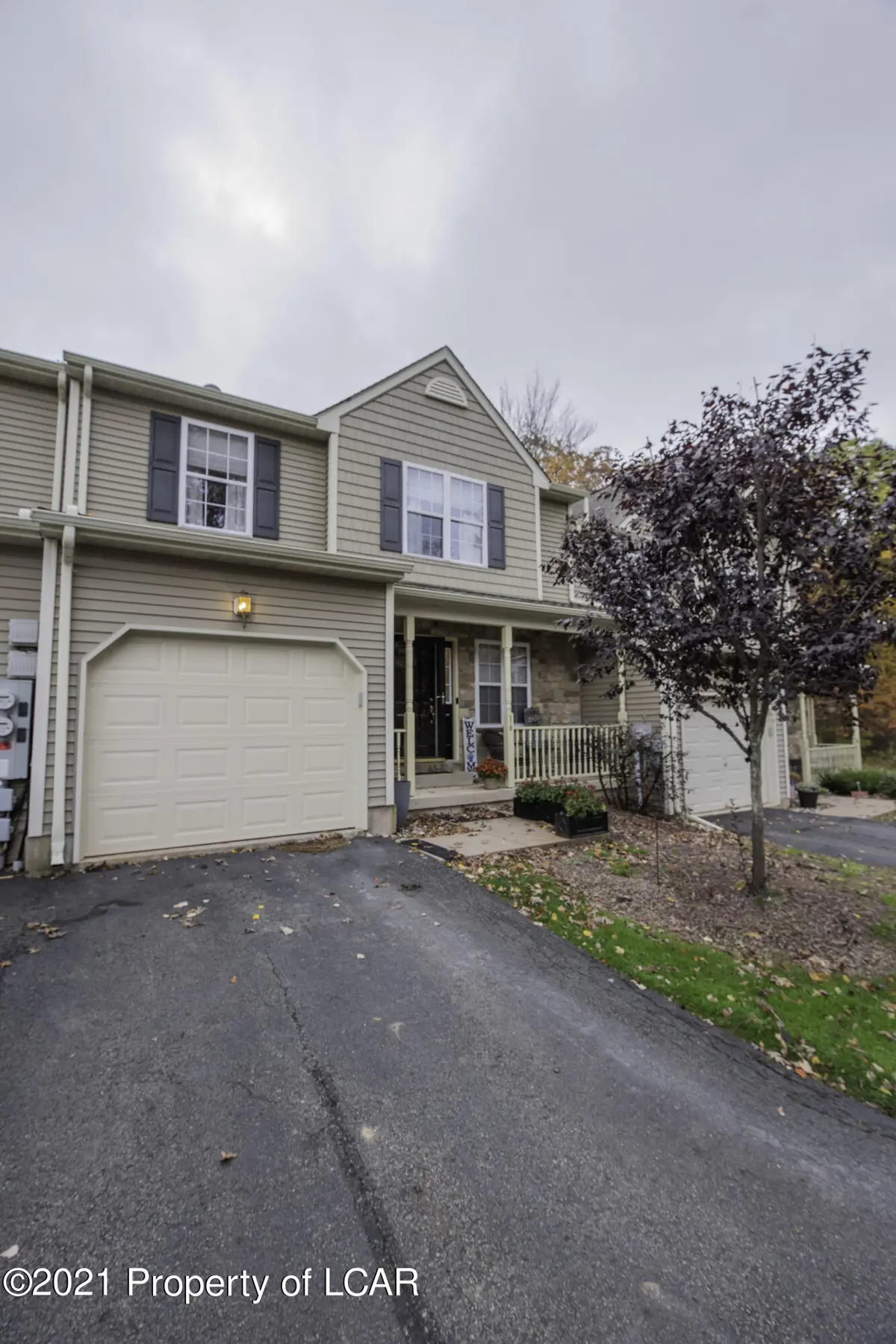 16 Sand Hollow Drive, Drums in Drums