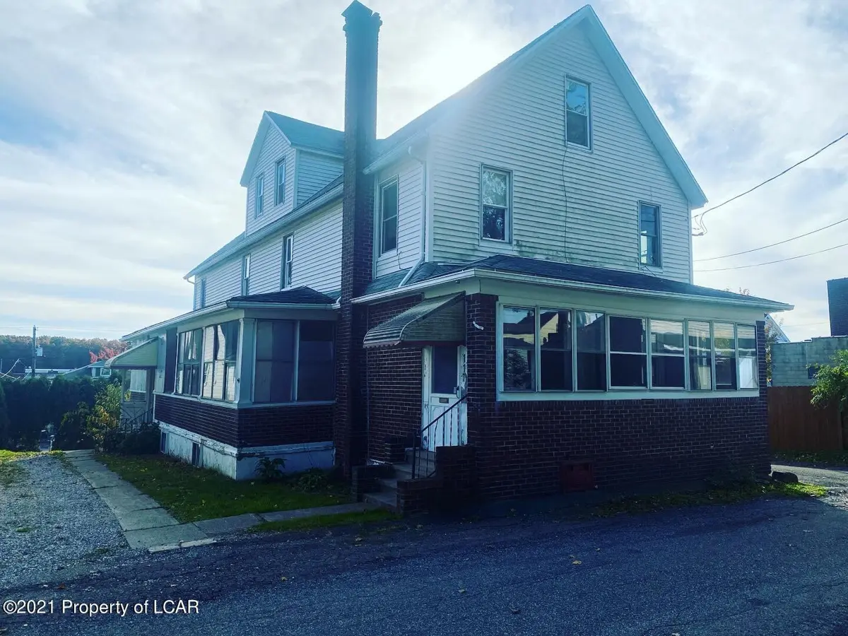 117 W Sherman Street, McAdoo in McAdoo