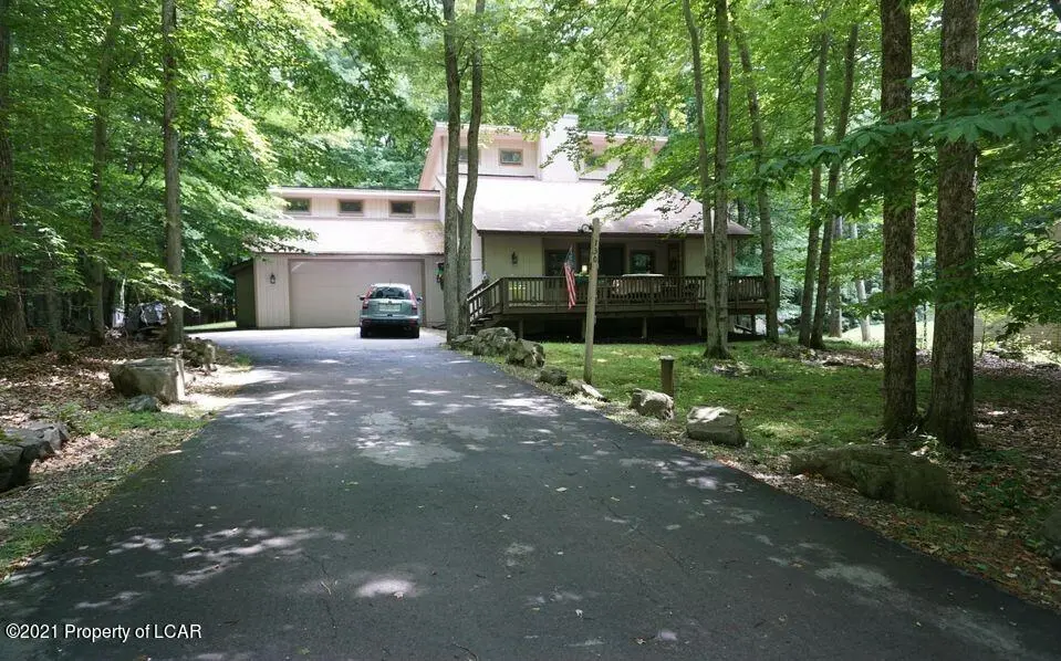 130 Mountain View Drive, Pocono Lake in Pocono Lake