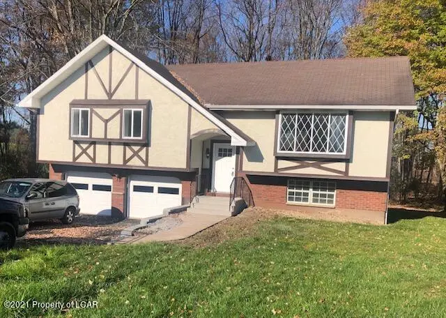 72 Seneca Drive, Nanticoke in Nanticoke