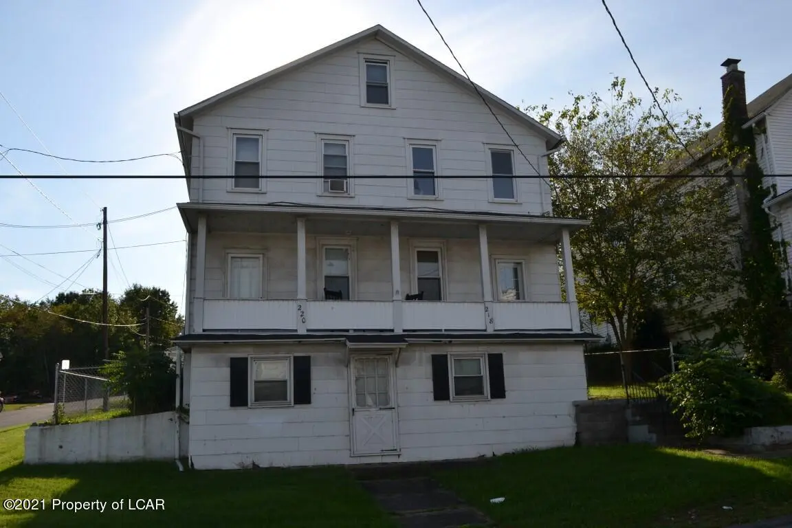 218 Chestnut Street, Larksville in Larksville