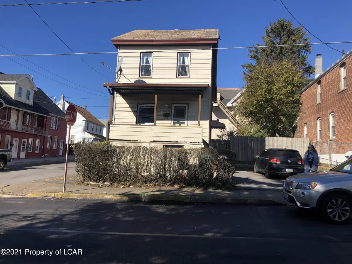 31 W Clay Avenue, West Hazleton in West Hazleton
