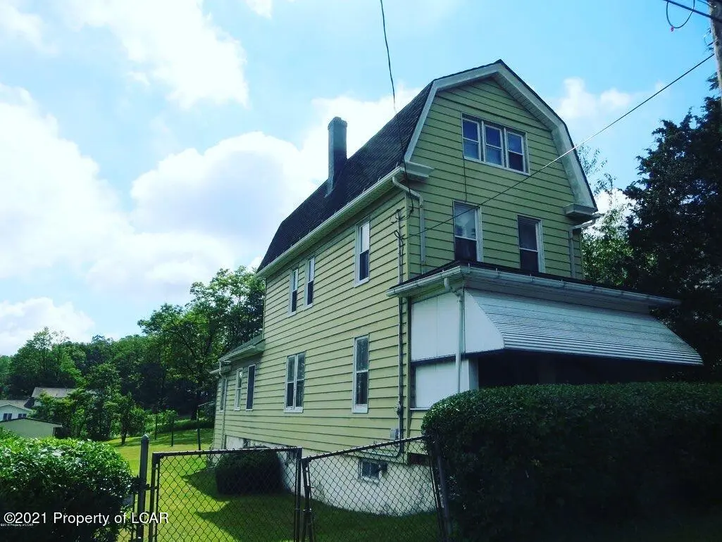 799 Seybert Street, Hazleton in Hazleton