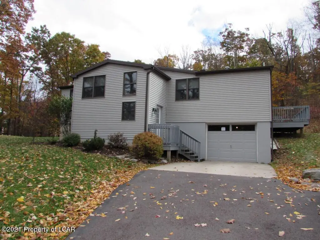 1144 S Main Road, Mountain Top in Mountain Top