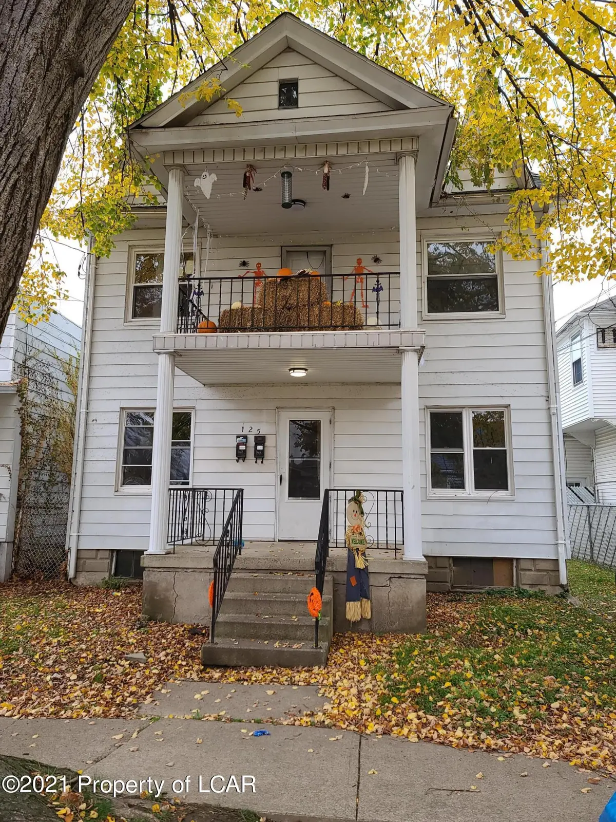 125 Lawrence Street, Wilkes-Barre in Wilkes-Barre