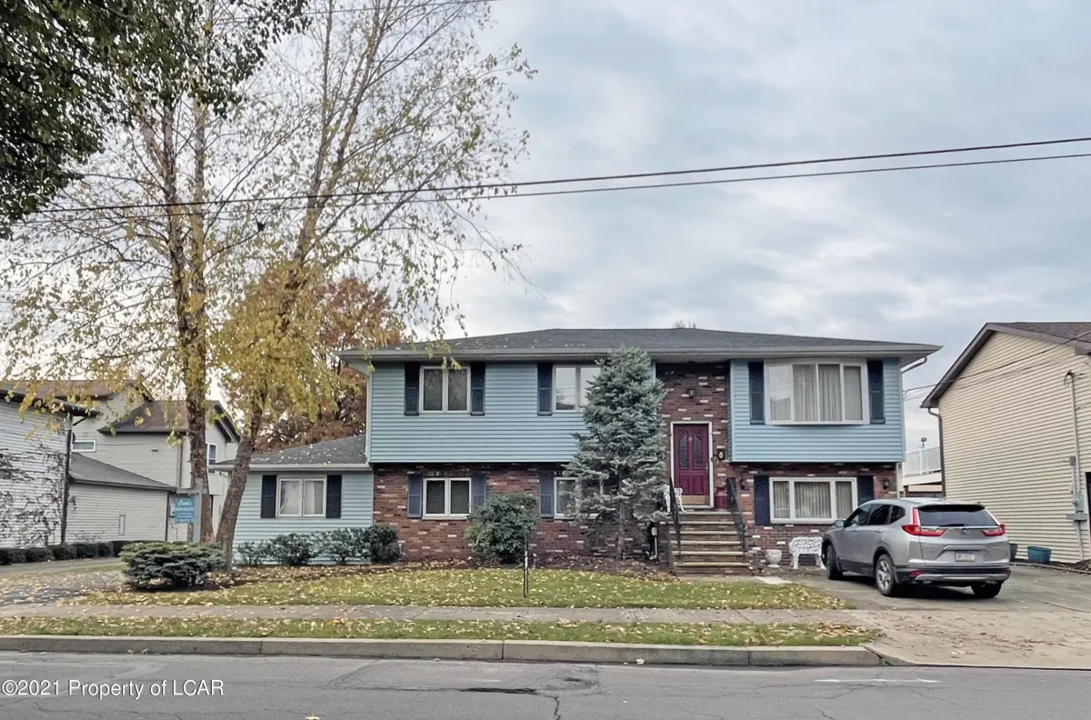 418 Northampton Street, Edwardsville in Edwardsville