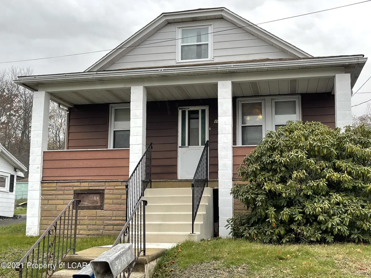 106 St James Drive, Freeland in Freeland