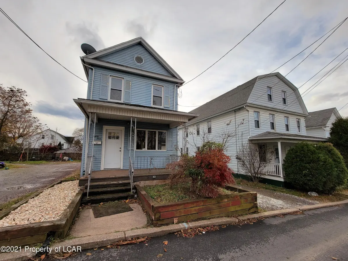 83 Bradford Street, Wilkes-Barre in Wilkes-Barre