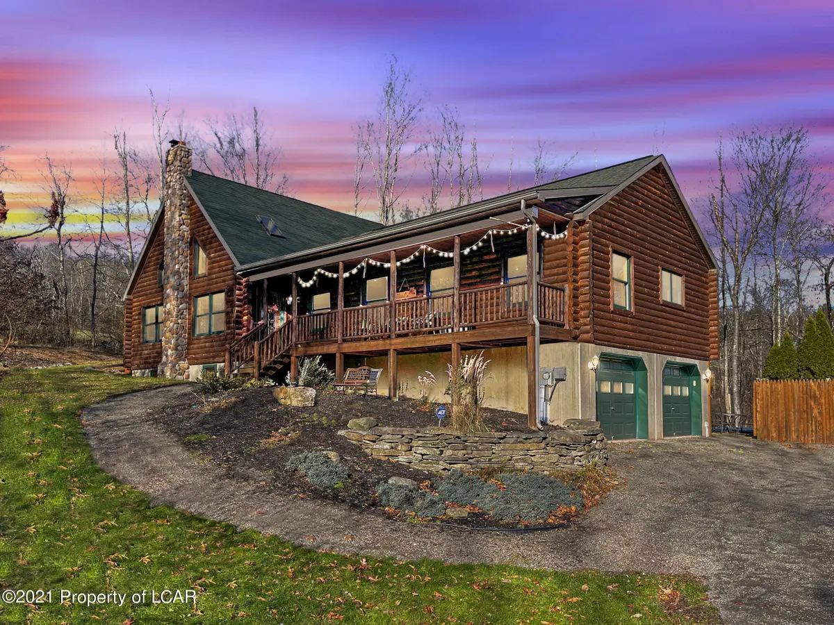 111 Spring Hill Drive, Hunlock Creek in Hunlock Creek