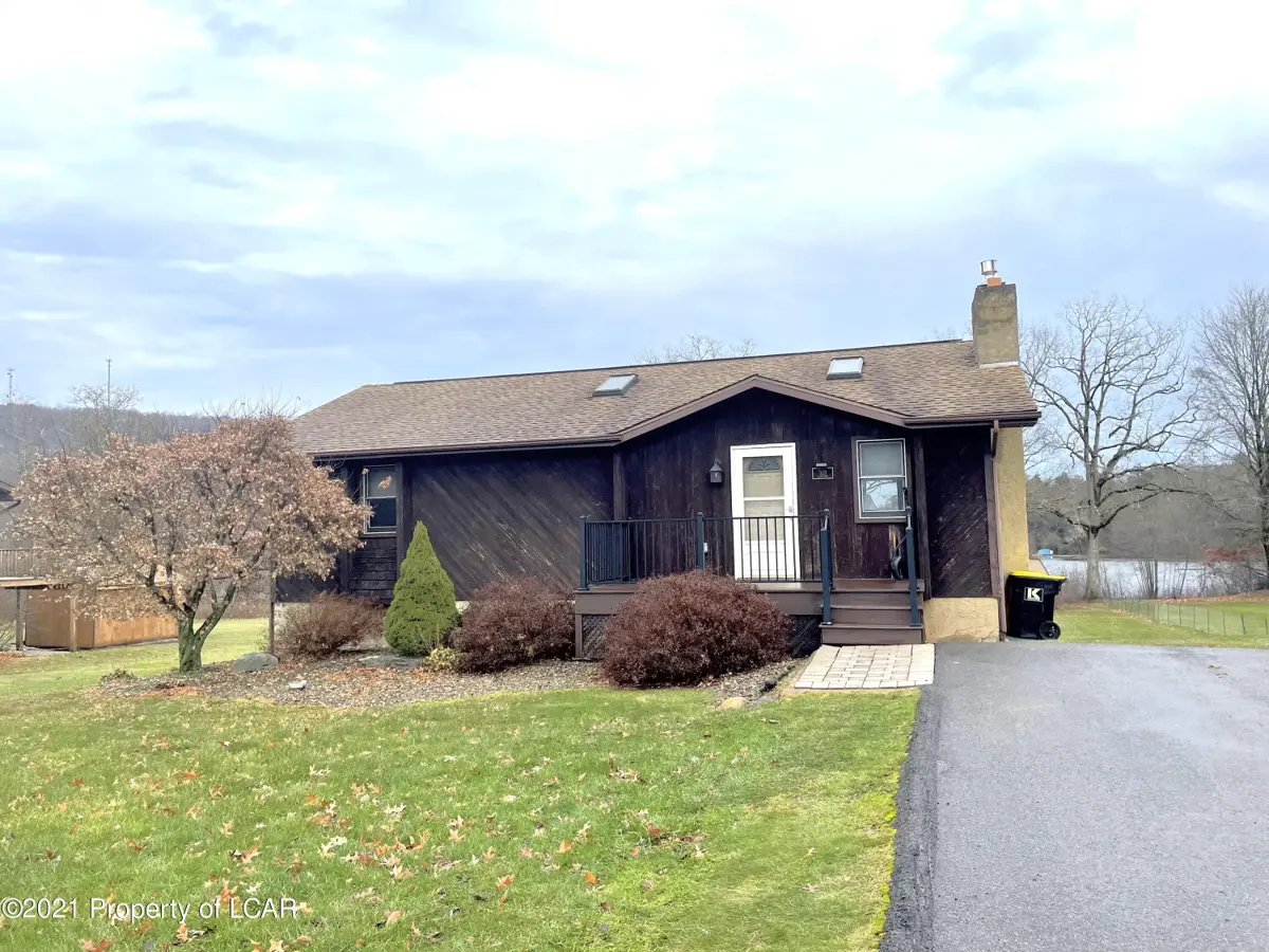 529 Lakeview Road, White Haven in White Haven