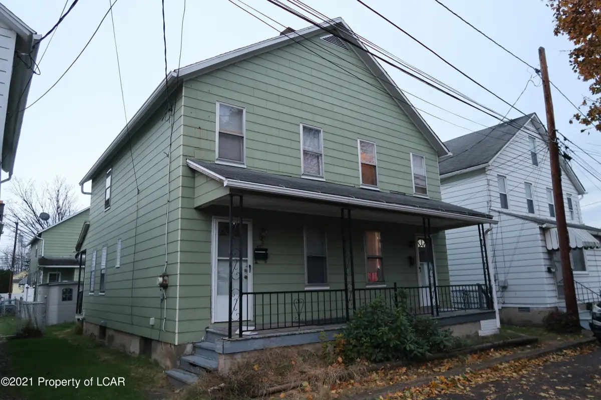 33 1/2 Penn Street, Kingston in Kingston