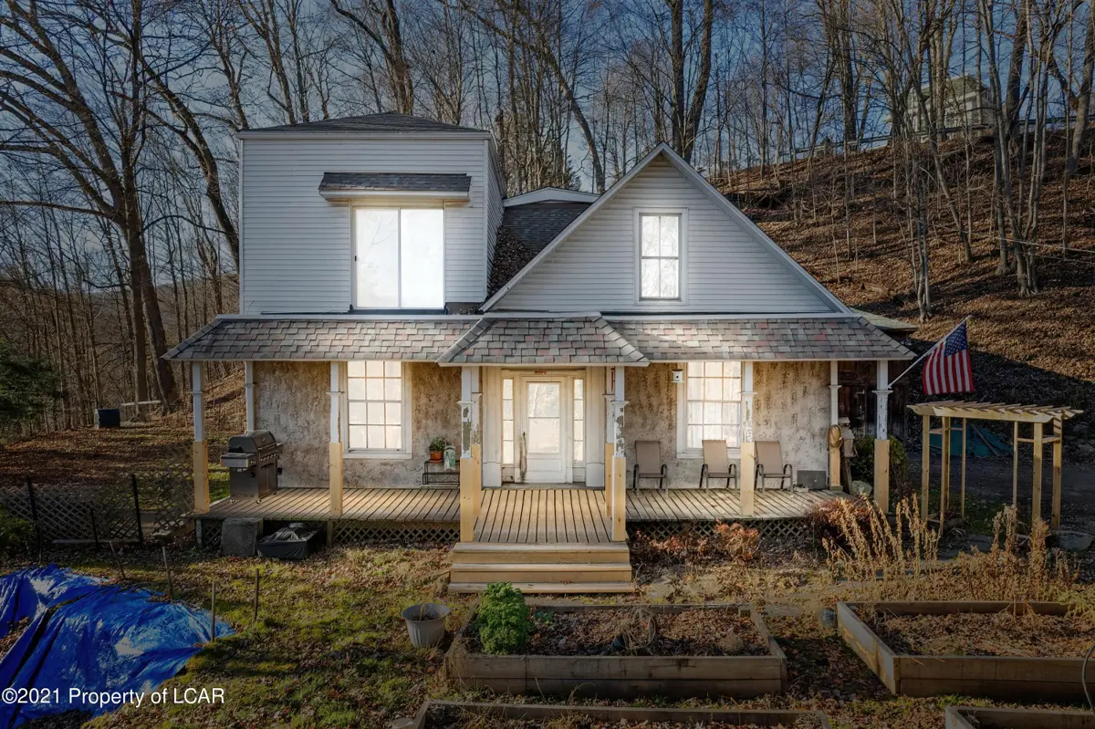 150 Rockview Avenue, Shickshinny in Shickshinny