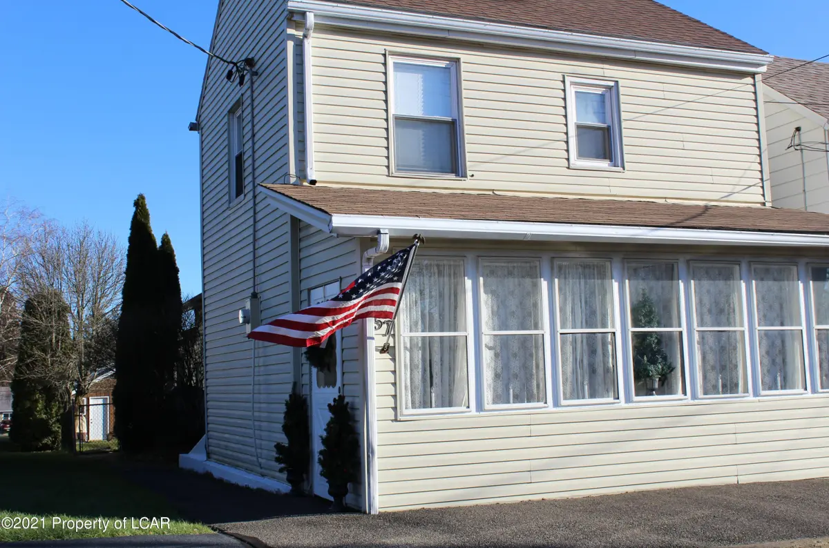 57 Dean Street, Beaver Meadows in Beaver Meadows