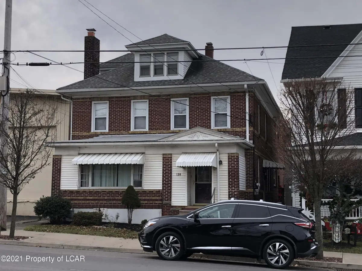 136 N Broad Street, West Hazleton in West Hazleton