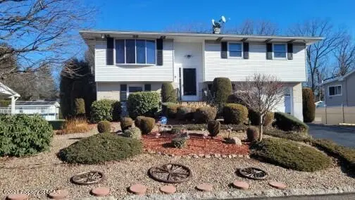 1354 Woodlawn Drive, Hazle Township in Hazle Township