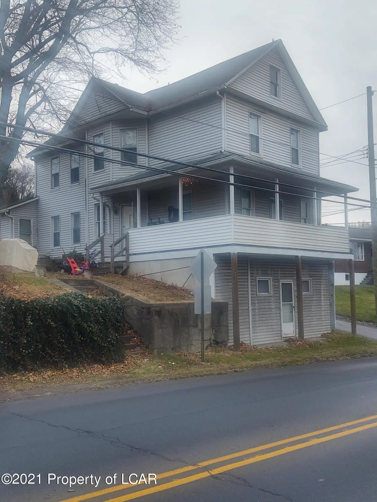 863 W Main Street, Plymouth in Plymouth