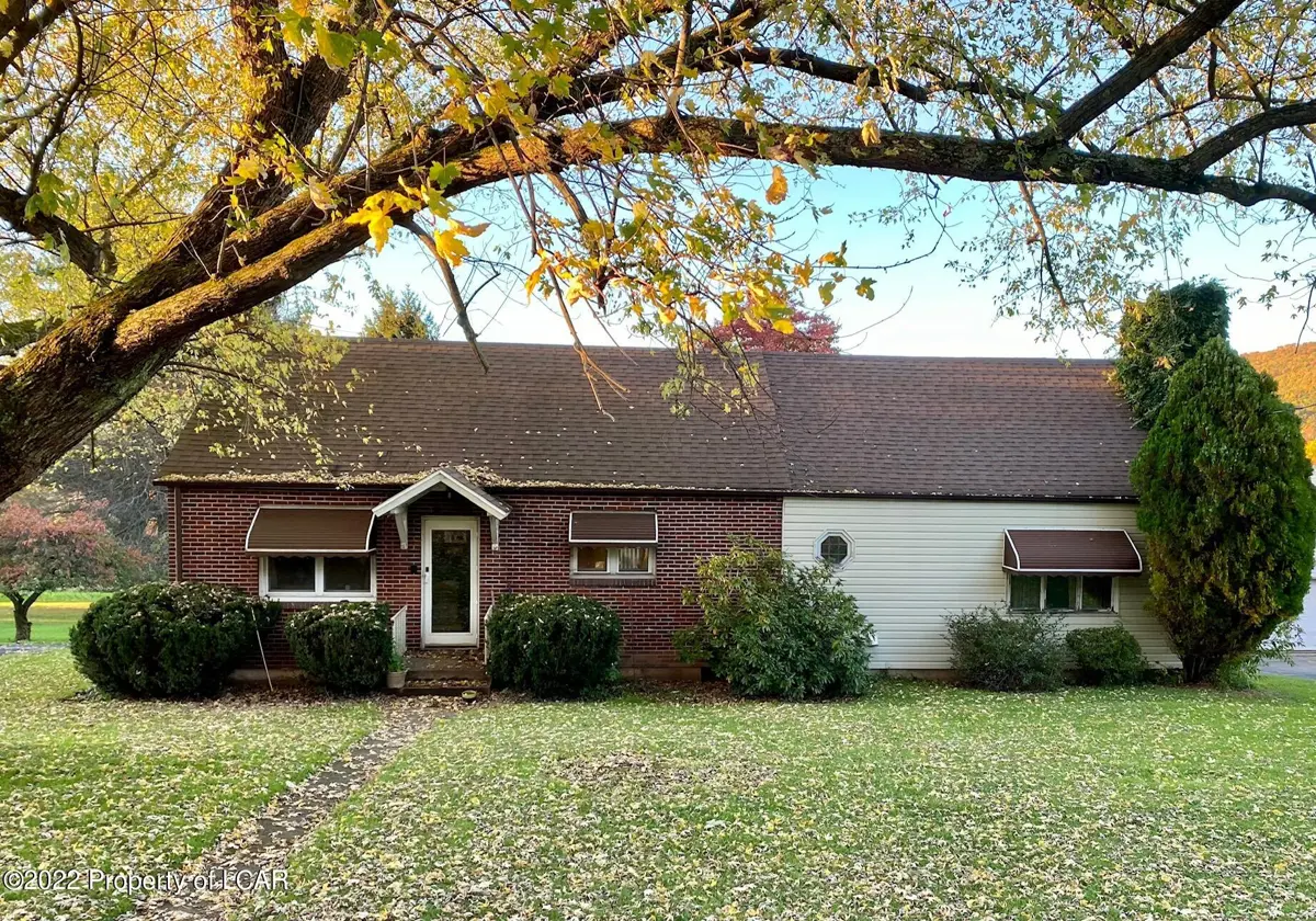 76 E Foothills Drive, Drums in Drums