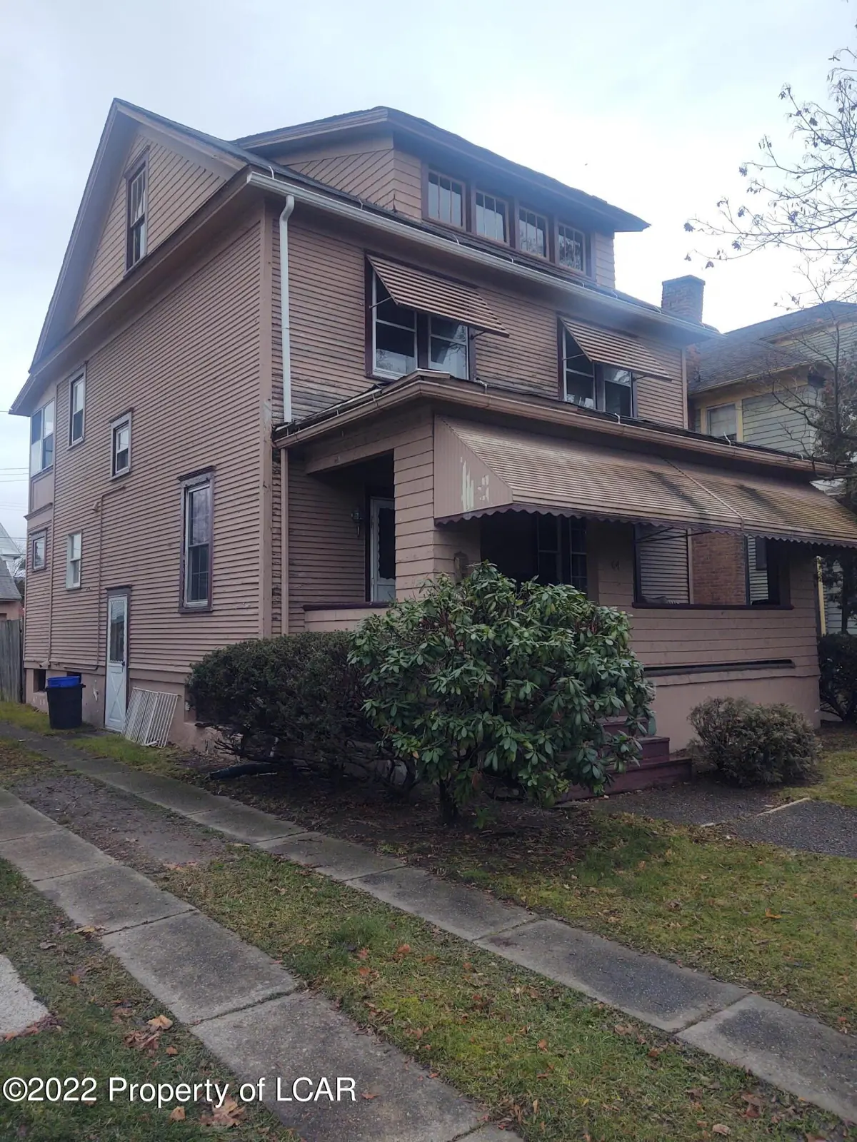 64 E Pettebone Street, Forty Fort in Forty Fort